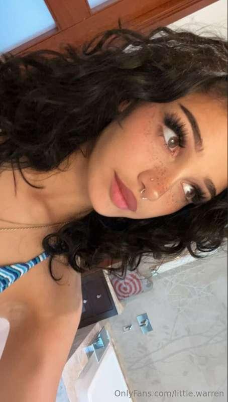 i think i might have a pool day today🙈