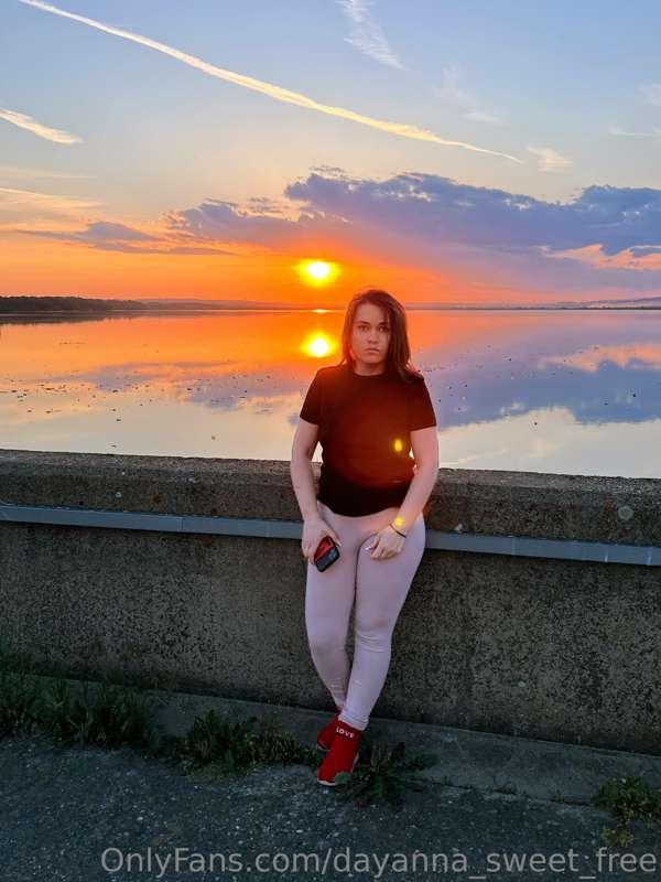 😘