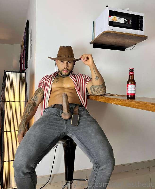 Do you dare to give me a good blowjob? I'll be waiting for y..