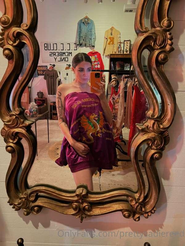 this might be the raddest jacket I’ve ever sold

it’s a purp..
