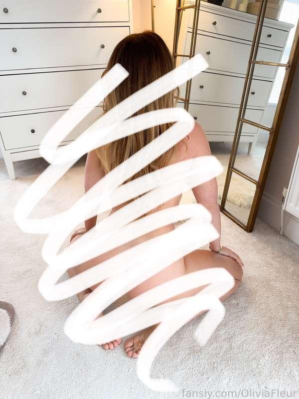 oliviafleur image #1