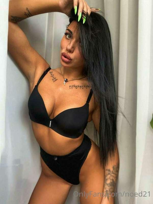 Hot brunette @alice_houston was very bad girl today and wann..