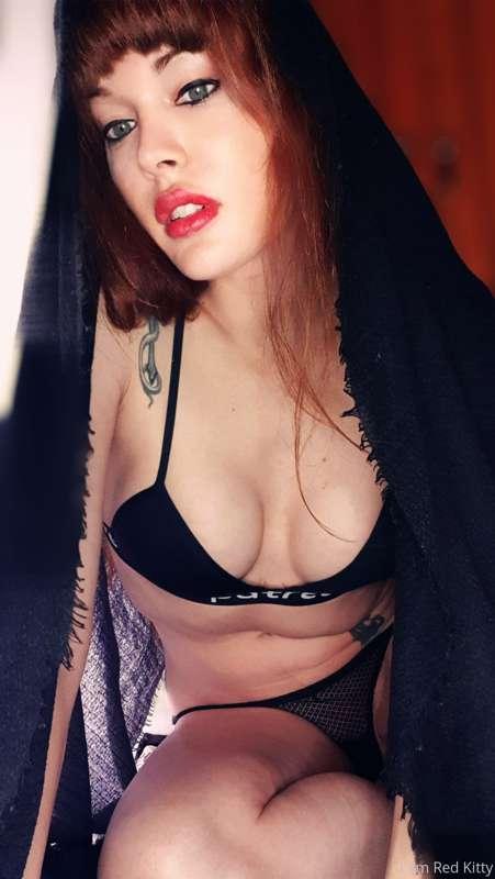 iamredkitty image #0