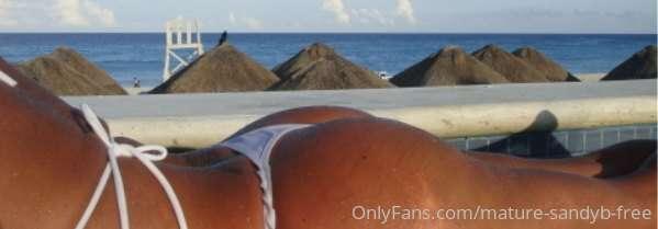 ...CONGRATULATIONS to DOUG 💋👍 for becoming #800 FAN on this ..