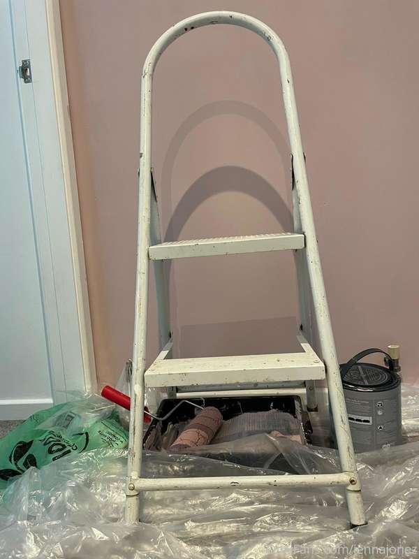 Almost done painting 🪜  I made such a mess 🤣   Who dares me ..