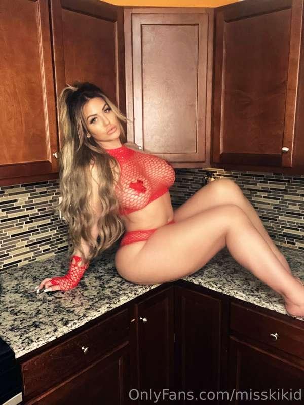 How about we skip dinner and go straight to dessert?🍒