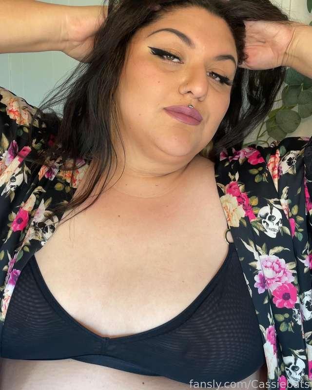 cassiebats image #1