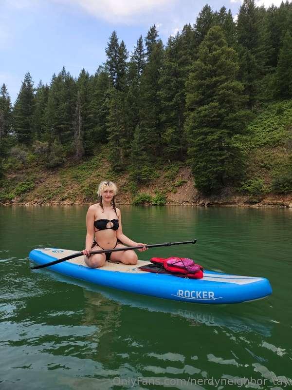 Hot days require me in a bikini on my paddleboard! 🥵💦💦😝