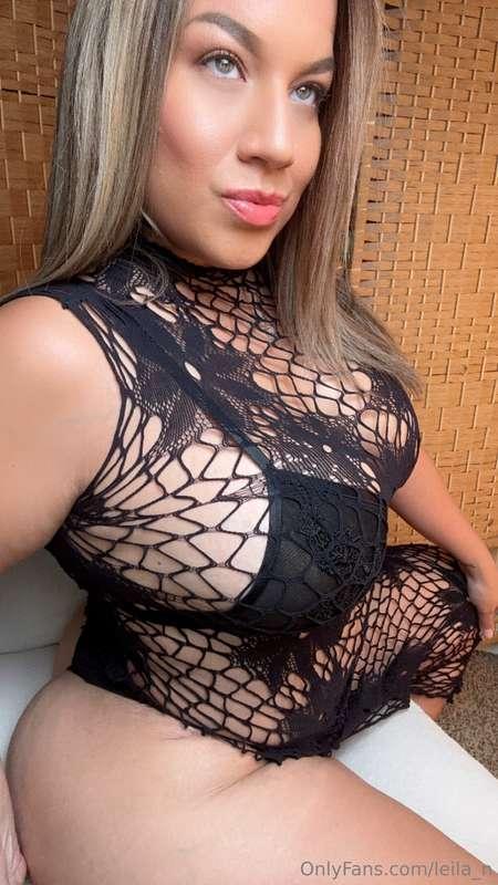 got a tease that’ll make you want more 😘