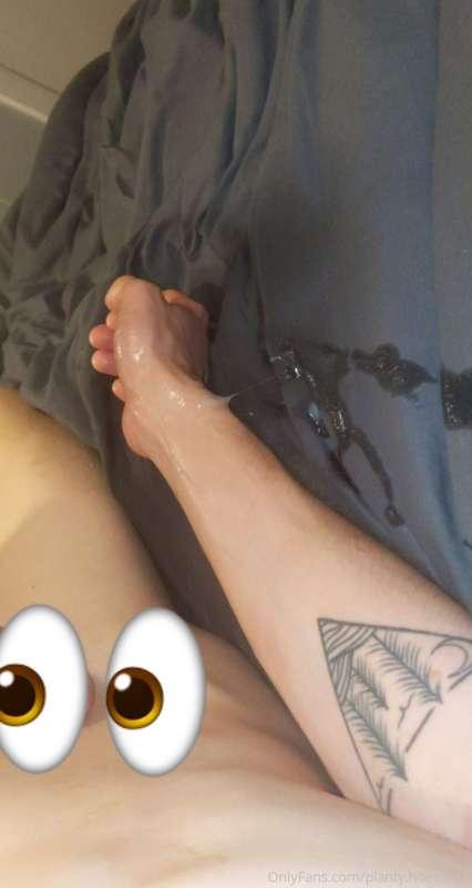 Be a good boy and lick this up for me