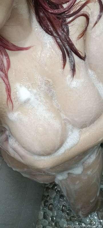 send me $30 or higher on paypal and i might just send you this nude bathroom set i did~ uwu