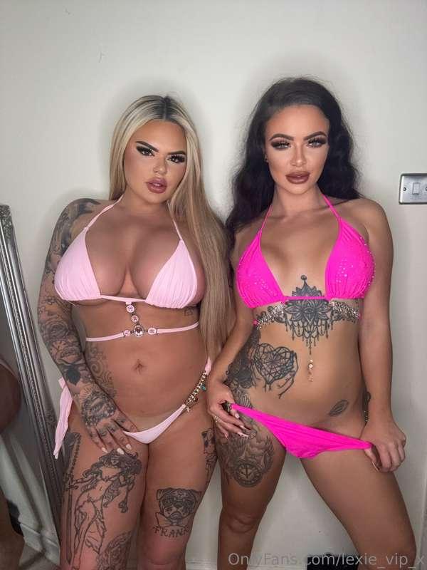 Who need more content on here of me and @queensmariex 😈💕 lik..