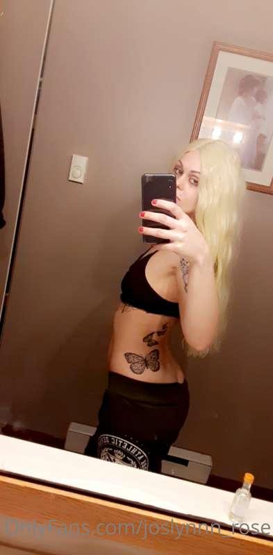 joslynnn_rose image #4