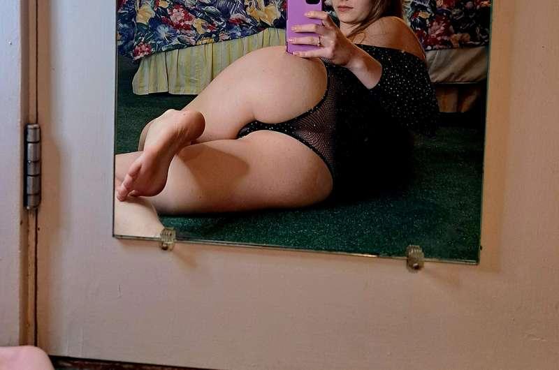 ### Hey guys! 🥰 I wanted to remind everyone that chatting is..