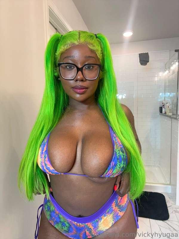 Which one do you like more? 😋
