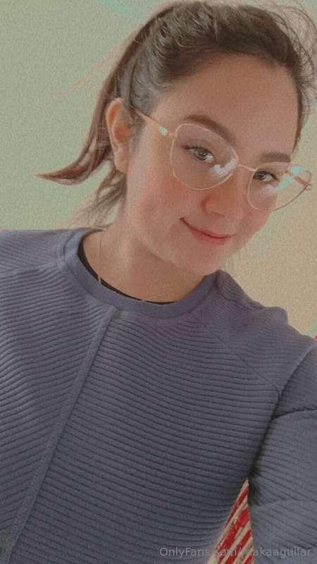 Que tal con lentes ?? 😊😊