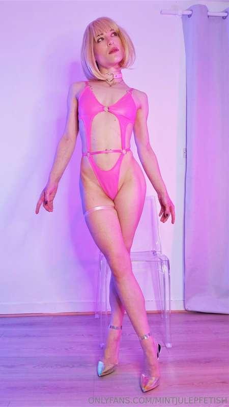 Bimbo Bitch vibes 🩷