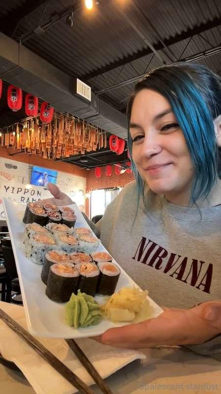 Do you like sushi? 🍣 
