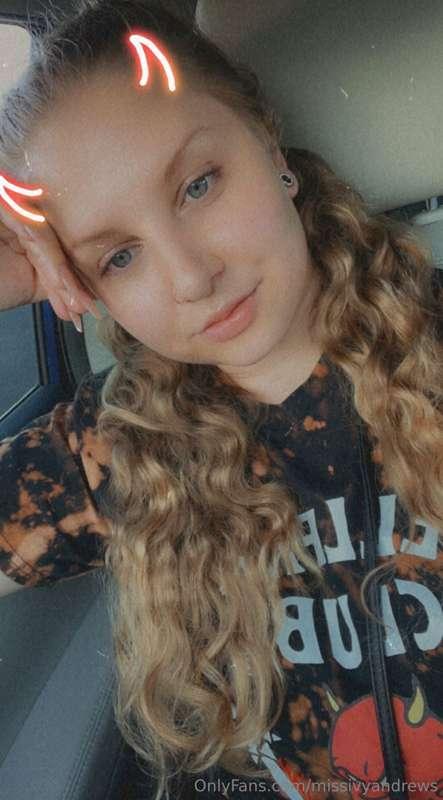 Let me be your girl🤭