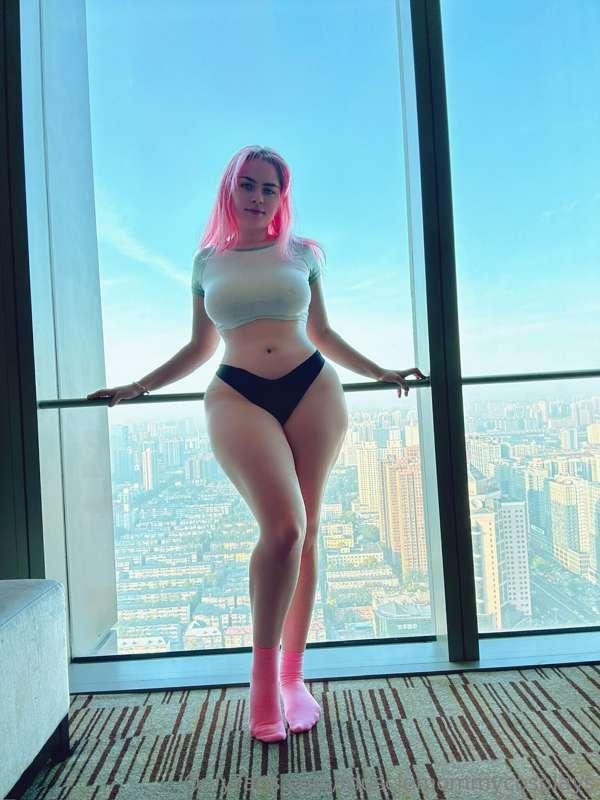 Pictures of me from day 1 in China, I will be making some co..