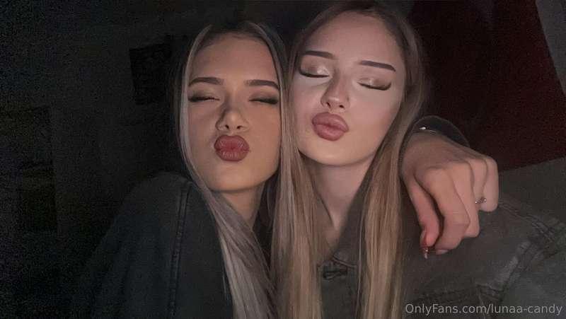 kann sie @alinahoneyx3 jemand überreden das wir mal content ..