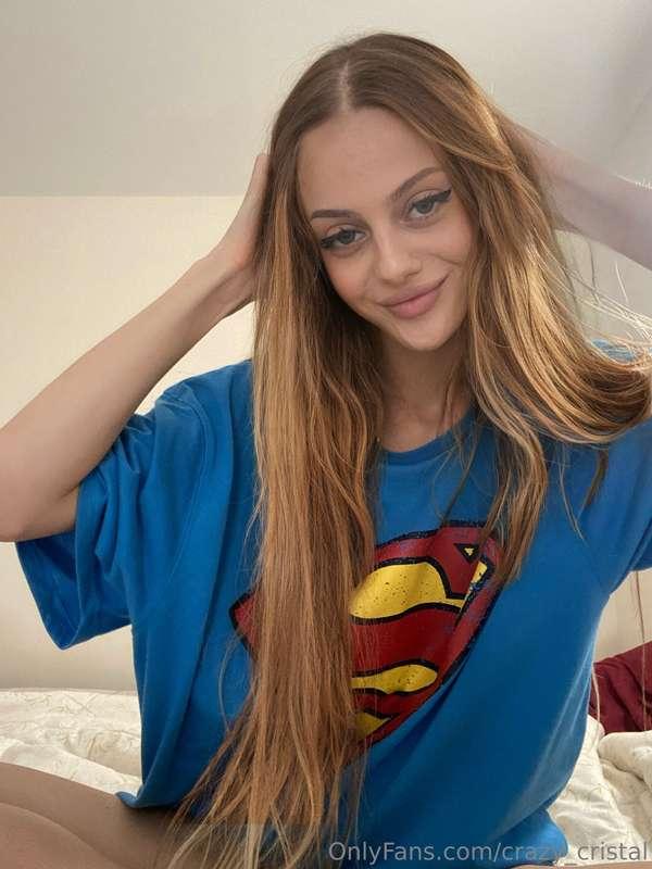 I want to save your heart! I'm supergirl😍😈