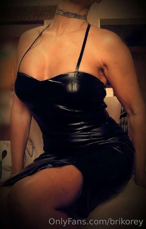 Today I have an elegant party...will you join me?