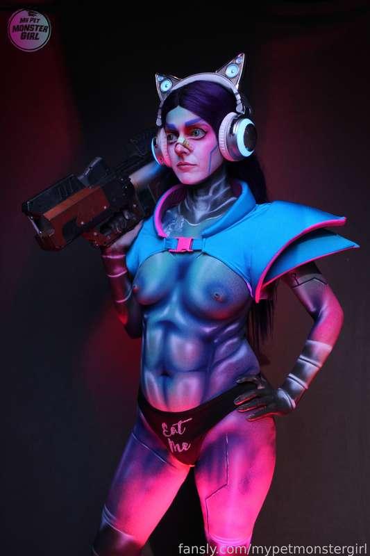 mypetmonstergirl image #1