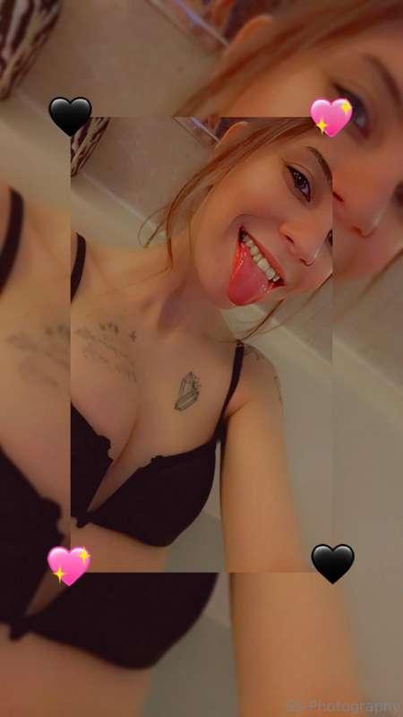 Imagine me naked and touching myself...tip me and I'll do it..