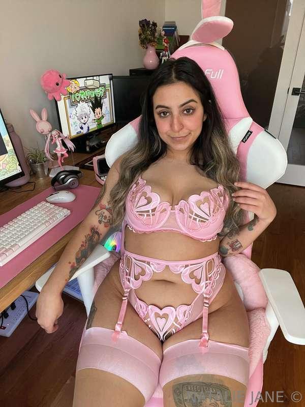 tell me I’m a good girl 😇💓