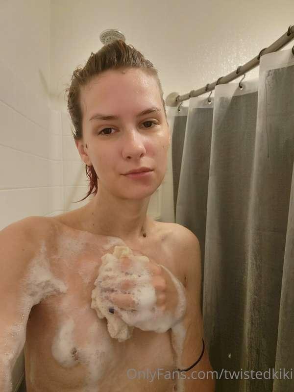 Fun little shower pic before the storm ruined my shower lol