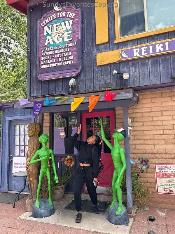 Aliens TOTALLY exist! Do you agree?