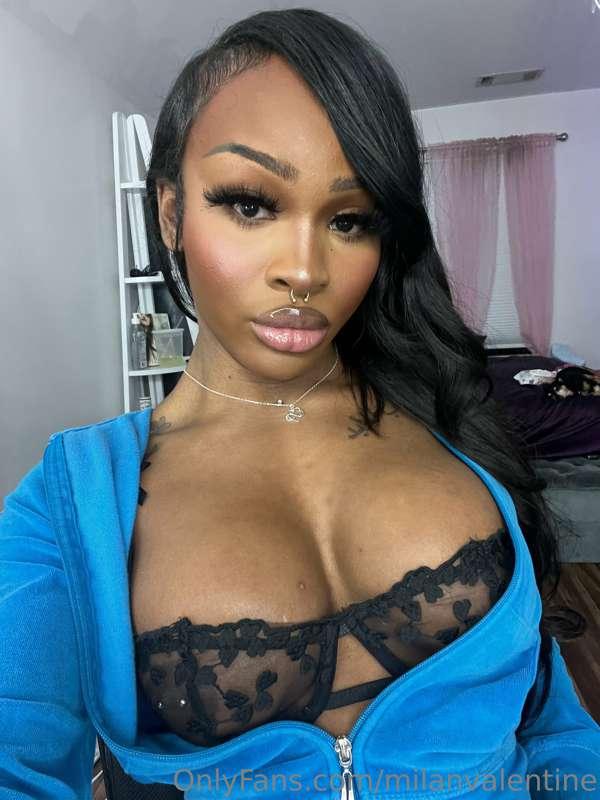 Beside my big ass titties... DM me what's my most attractive..