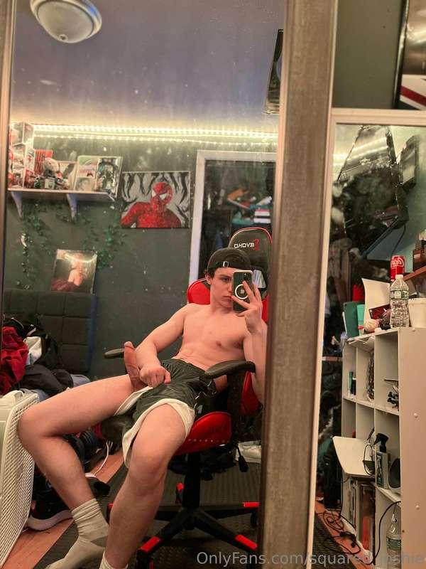 Random photos to highlight my dick
