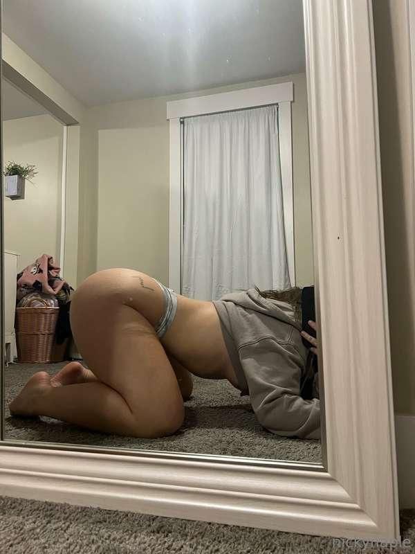 This view ain’t free for long, baby… come earn it 😏
