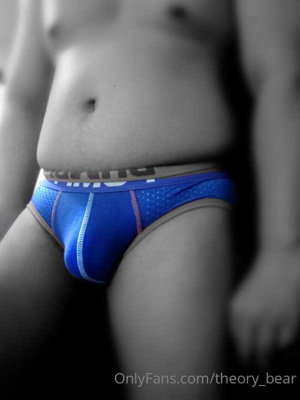 When your tummy is too big for thick band undies