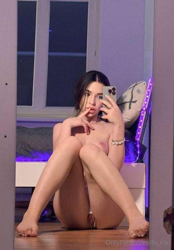 ## Cutie natural babe @mellowe 😈🔥 ## This crazy student want..
