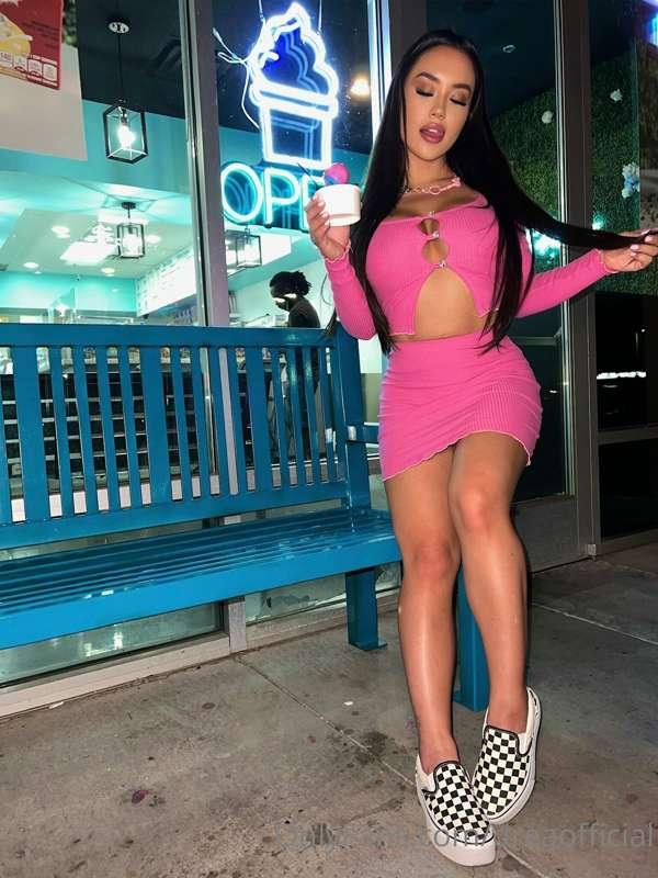 Do you wanna know what color my panties are here? 🙈 Check yo..