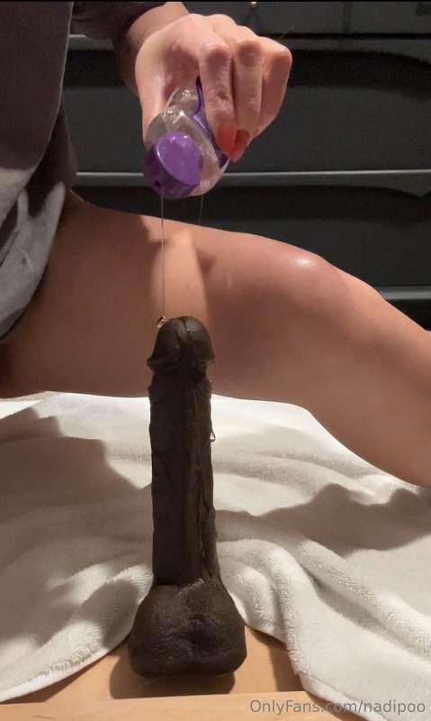 Baby, want to watch me take this huge black dildo in my tigh..