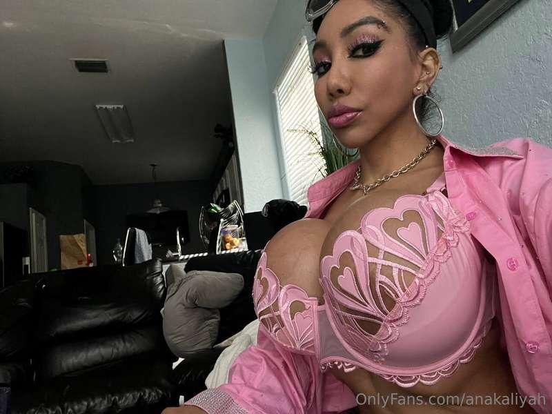 Do u like how this bra fits