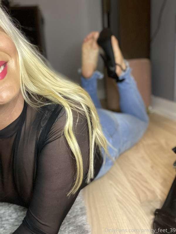 pretty_feet_39 image #1