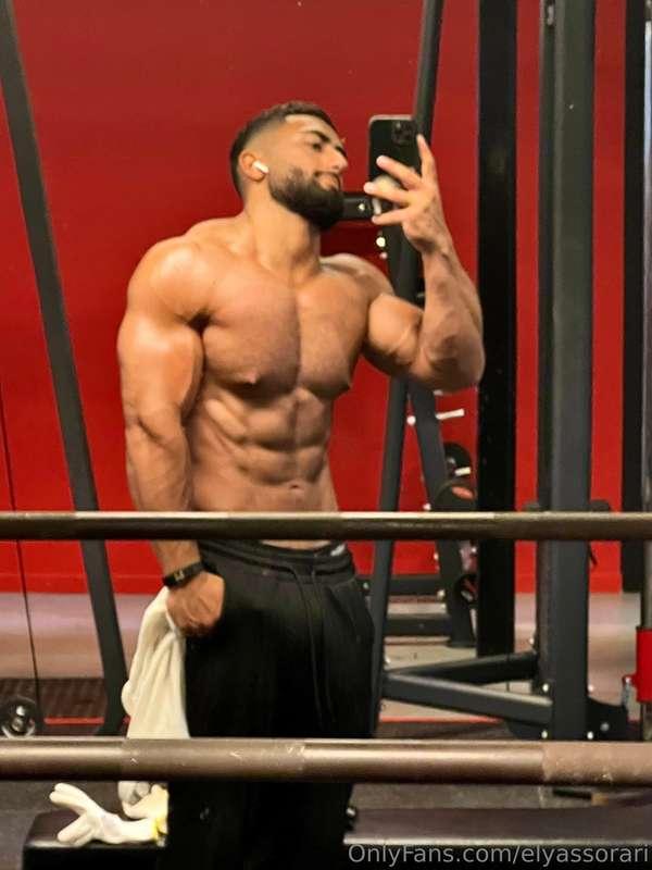💪🏽