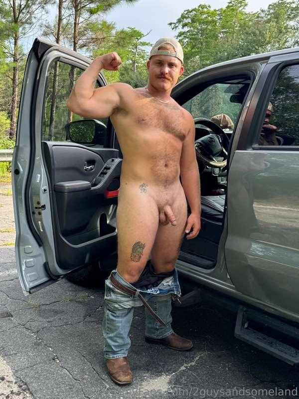 Who is down for a ride? 🛻 also really wanted to thank everyo..