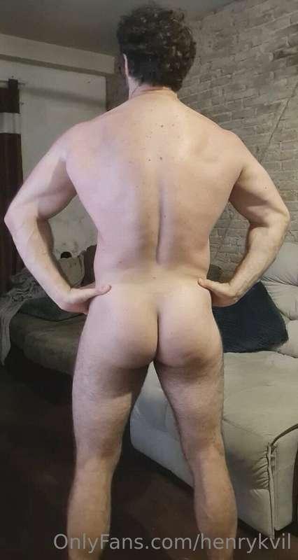 henrykvil image #5