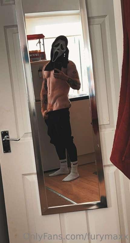 Wanna help me get these trousers off?