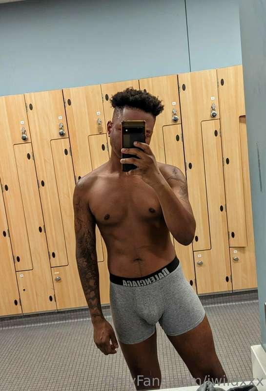Wanna have my phone 📱 # so we can sext 24/7 ? 😈
Turn on Rene..