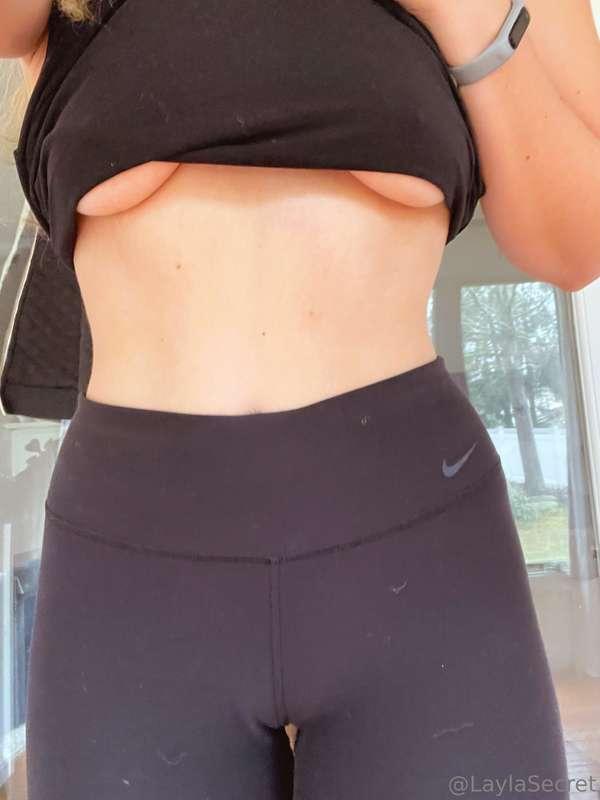 Front underboob? 😘