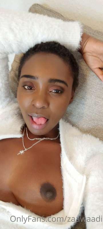 True fans test 🫦 What’s my favorite color?DM me the answer a..