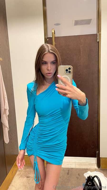 Feeling like a prisoner of the blue ocean in this dress 💙👗 T..