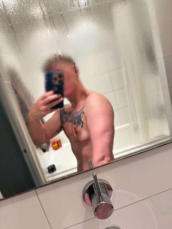 Post-gym tricep pump 🥵